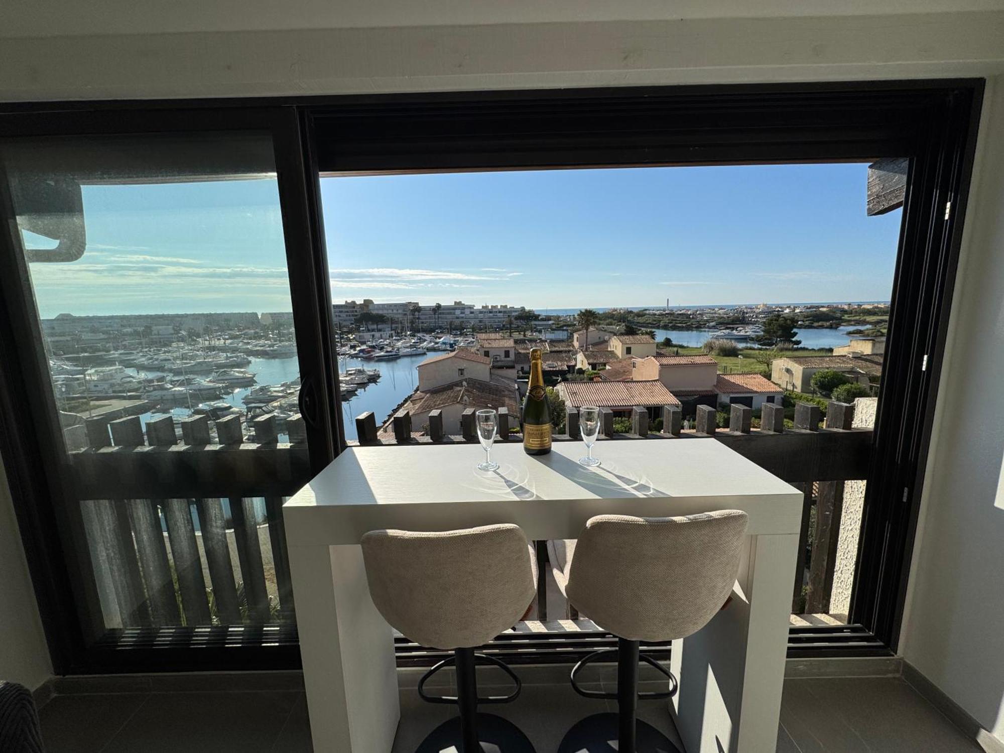 Village Naturiste Cap D Agde Port Venus 405 Exterior photo
